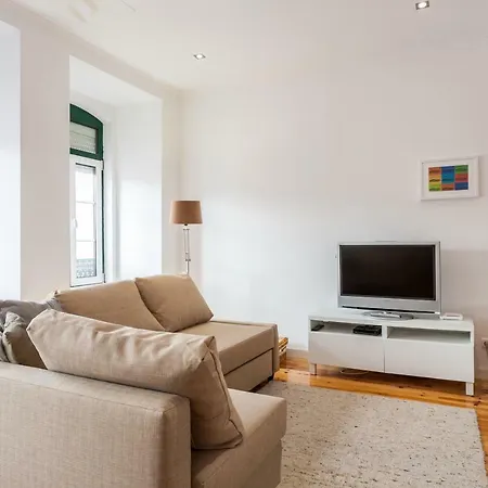 Altido Charming 1br Apt With Workspace In Sao Bento Apartamento Lisboa
